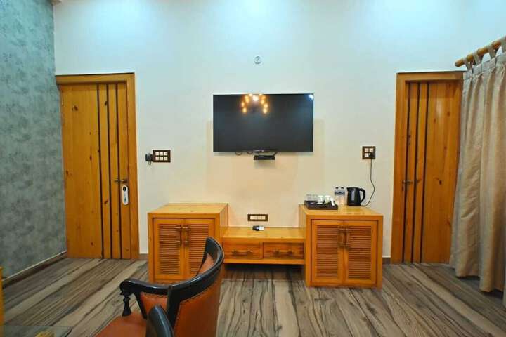 Room 56 of 161