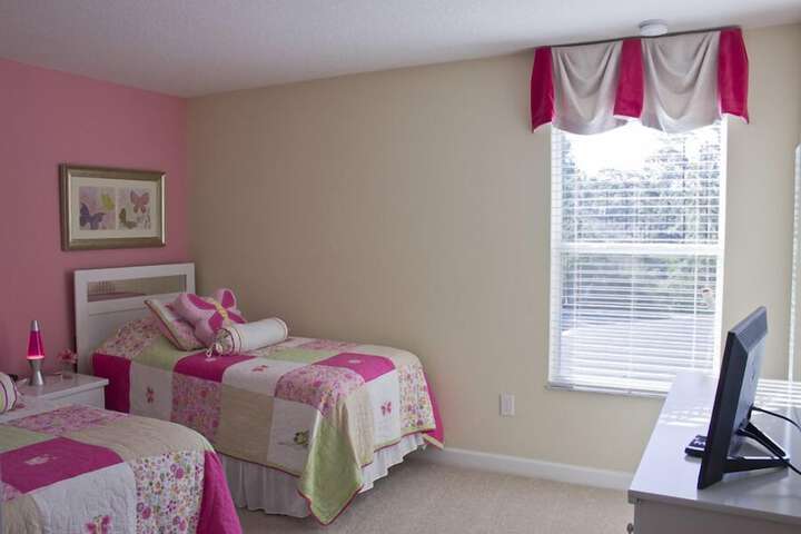 Room 8 of 26