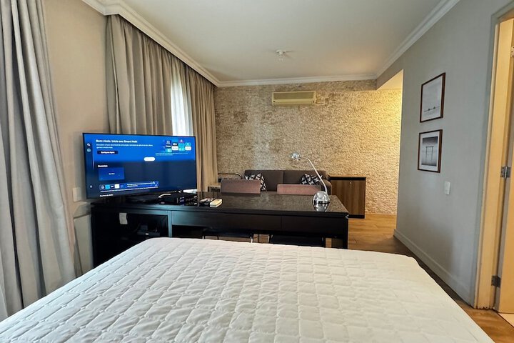 Room 4 of 59