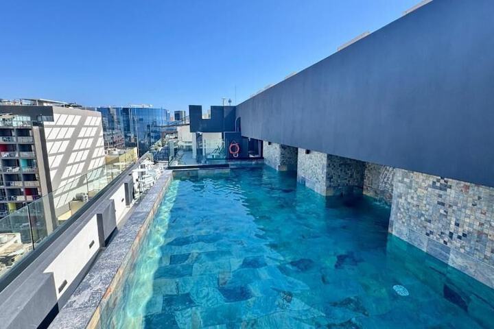 Pool 62 of 71