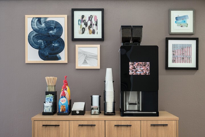 Breakfast/Coffee Service 27 of 41