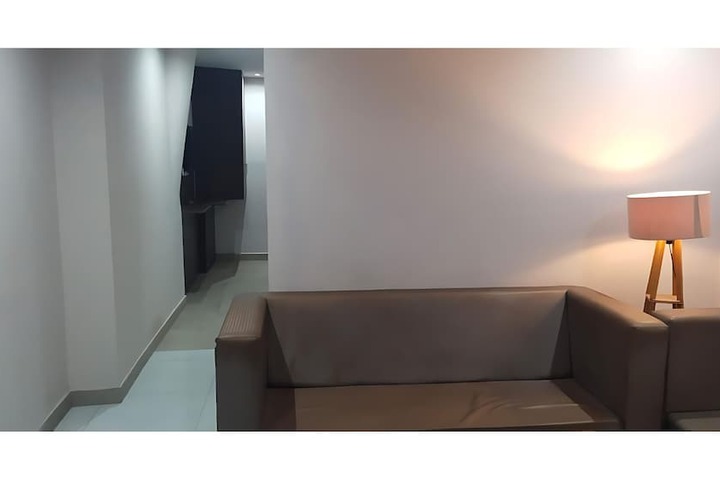Room 3 of 11
