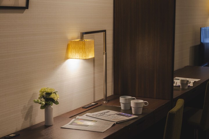 Room 7 of 73