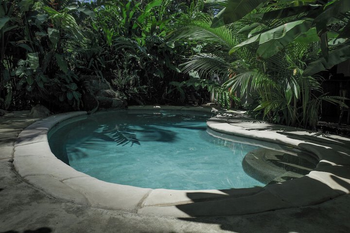 Pool 81 of 120