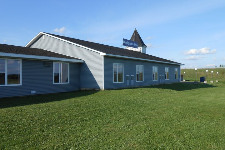 Property Grounds 77 of 82