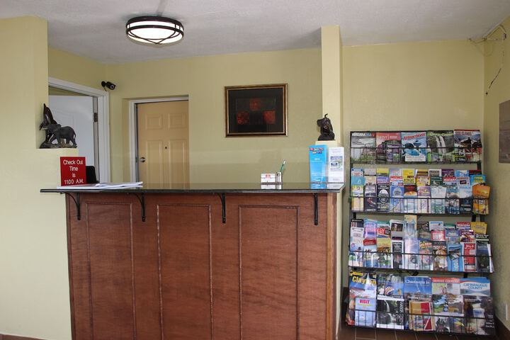 Hotel Interior 4 of 40