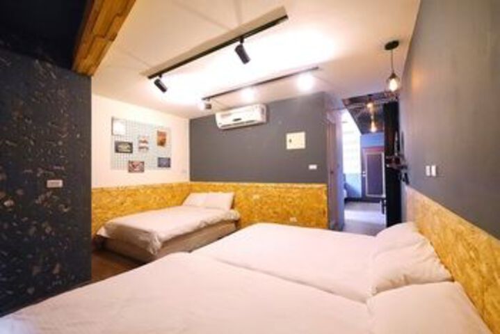 Room 40 of 118