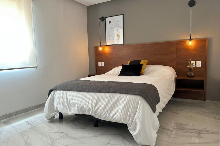 Room 6 of 45