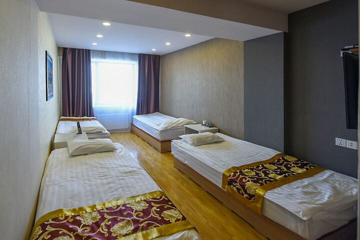 Room 17 of 21