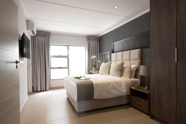 Room 3 of 27