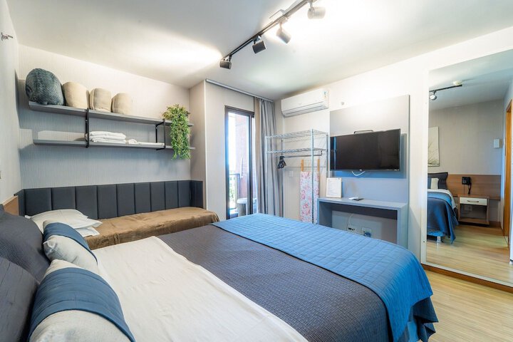 Room 28 of 197