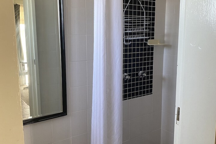 Room 14 of 26