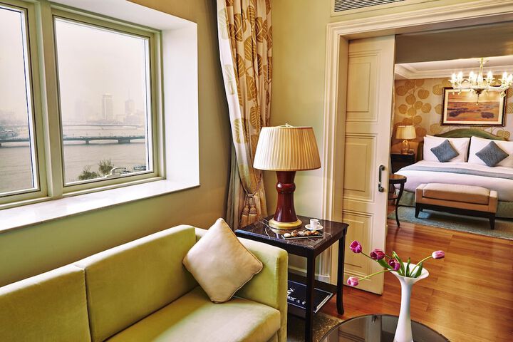 Room 52 of 155