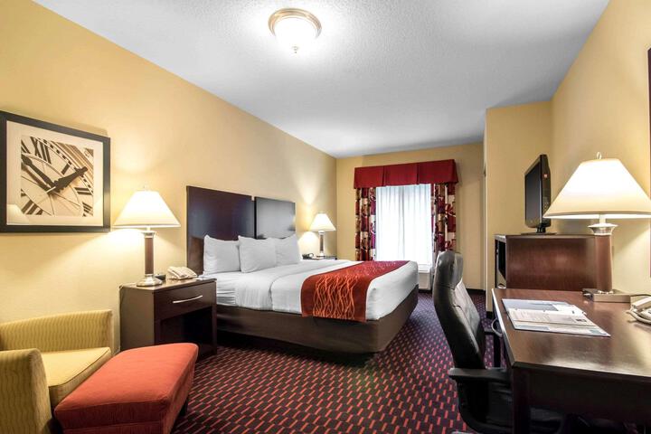 1 King Bed (1 of 25)