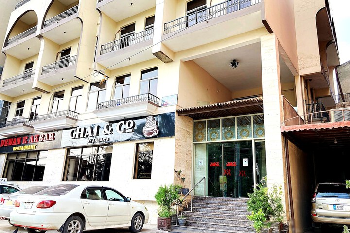 Hotel 45 of 47