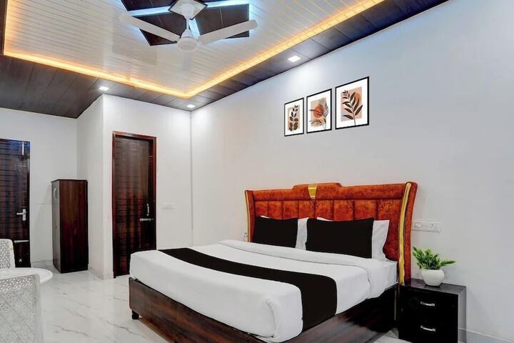 Hotel Brothers in Dera Bassi