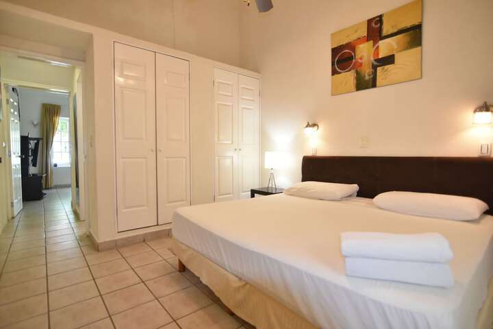 Room 10 of 49
