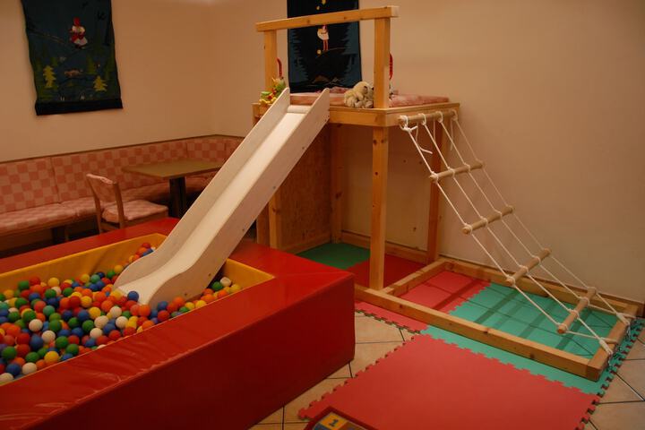 Childrens Activities 43 of 69