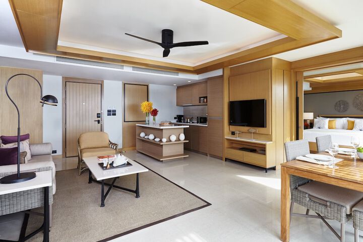 Room 35 of 110