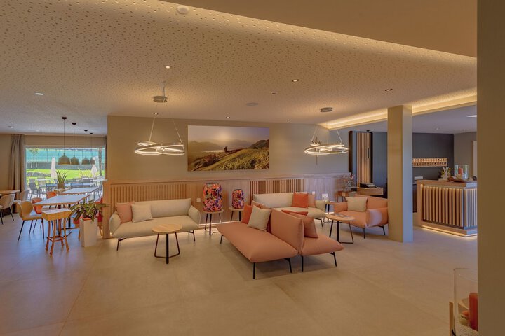 Hotel Interior 6 of 208