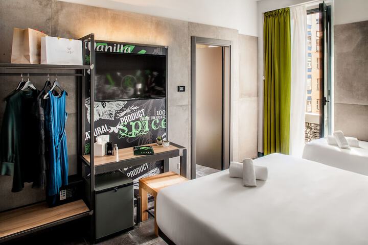 Room 20 of 41
