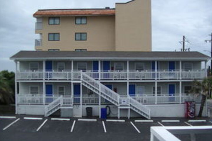 Property Grounds 44 of 52