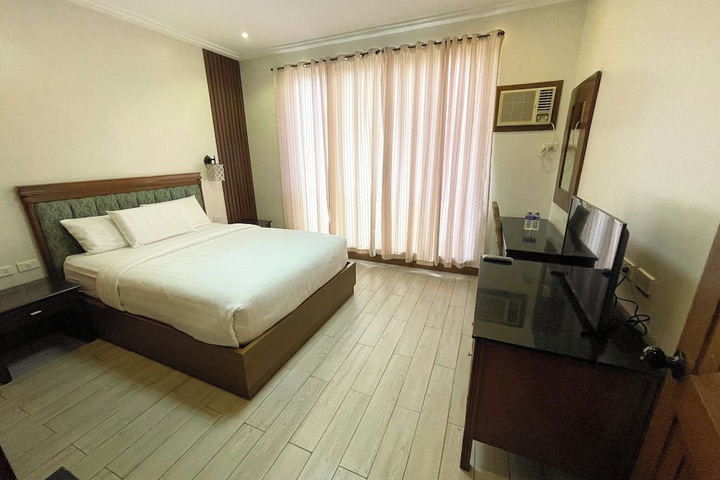 Room 45 of 70