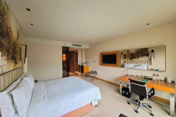 Room 29 of 55