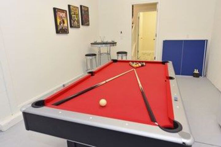 Room 13 of 26