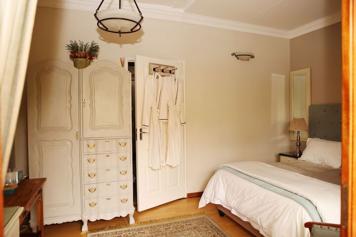 Room 4 of 57