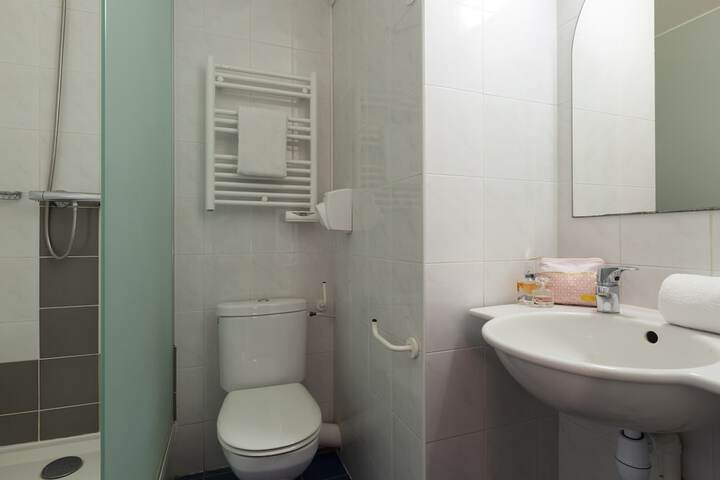 Bath Interior