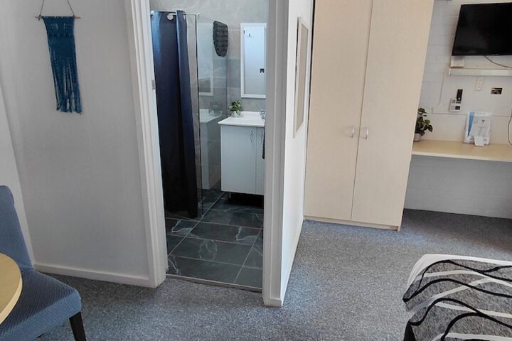Room 19 of 40