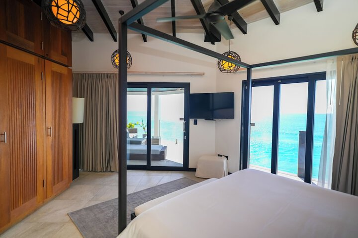 Room 58 of 239