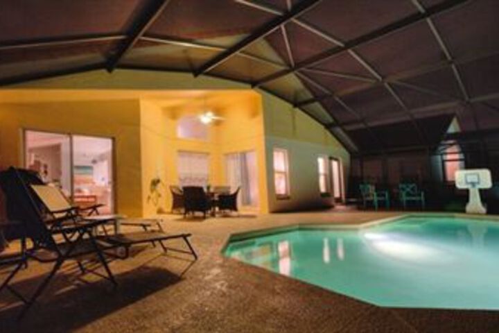 Pool 61 of 86
