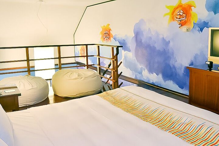 Room 71 of 217