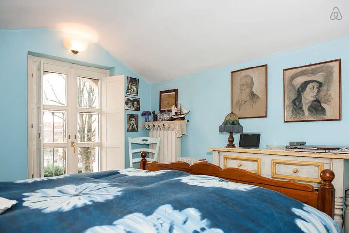 Room 4 of 55