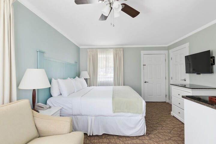 Room 14 of 106