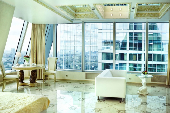 Room 4 of 62