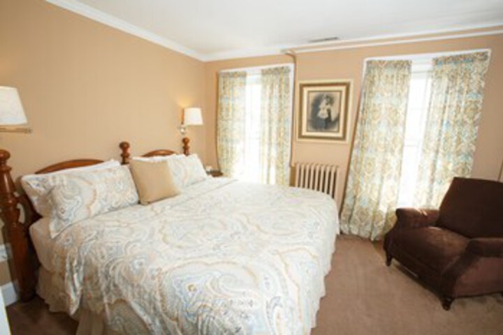 Room 123 of 253