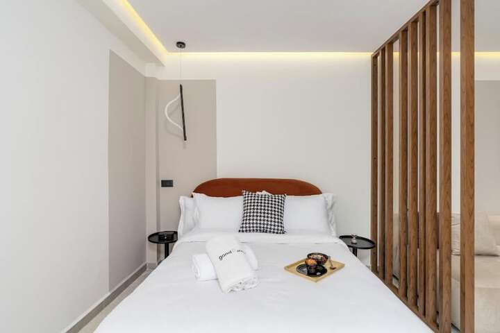 Room 16 of 129
