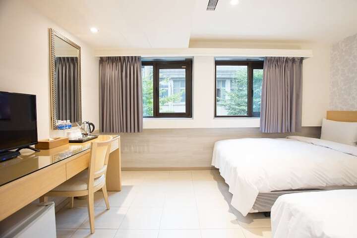 Room 18 of 72