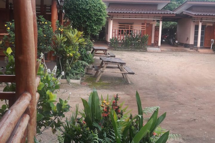 Property Grounds 18 of 27