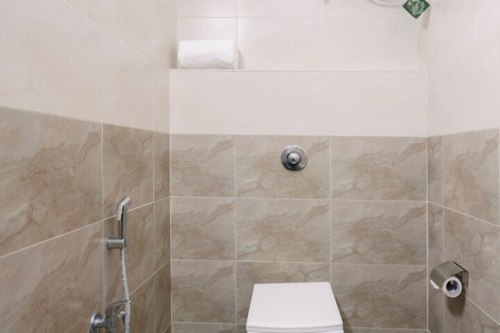 Room 40 of 48