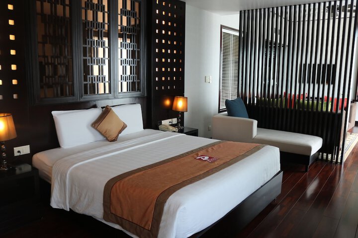 Room 15 of 57