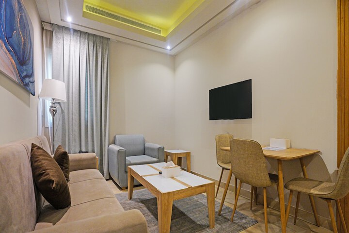 Room 28 of 42