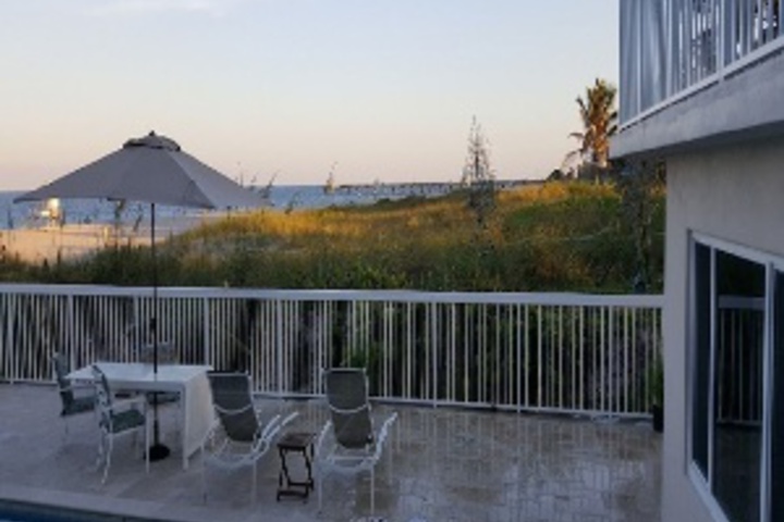 Sundeck 9 of 695