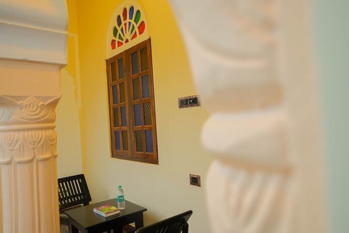 Hotel Interior 7 of 105