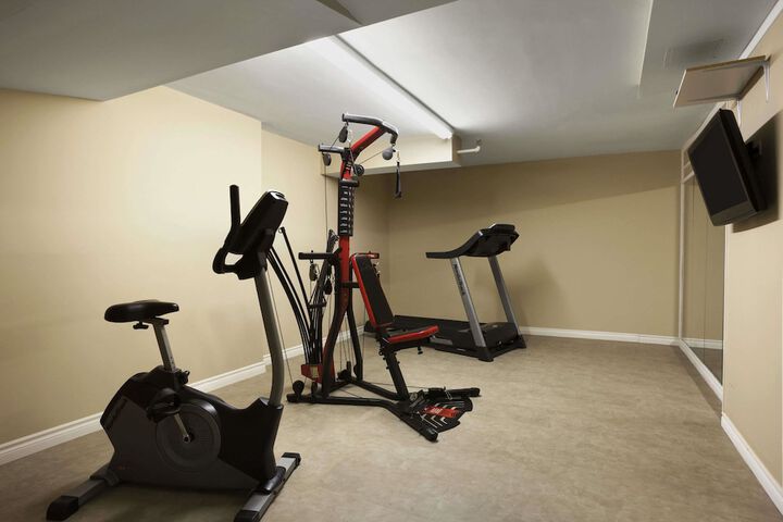 Hotel Gym Photos