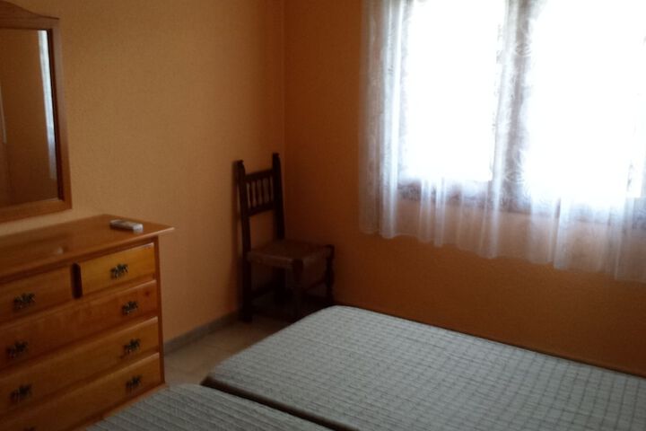 Room 26 of 42