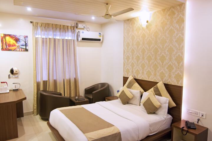 Room 30 of 57